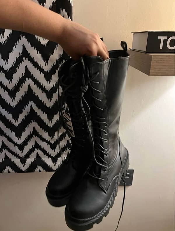 Ankle high shoes boots 3