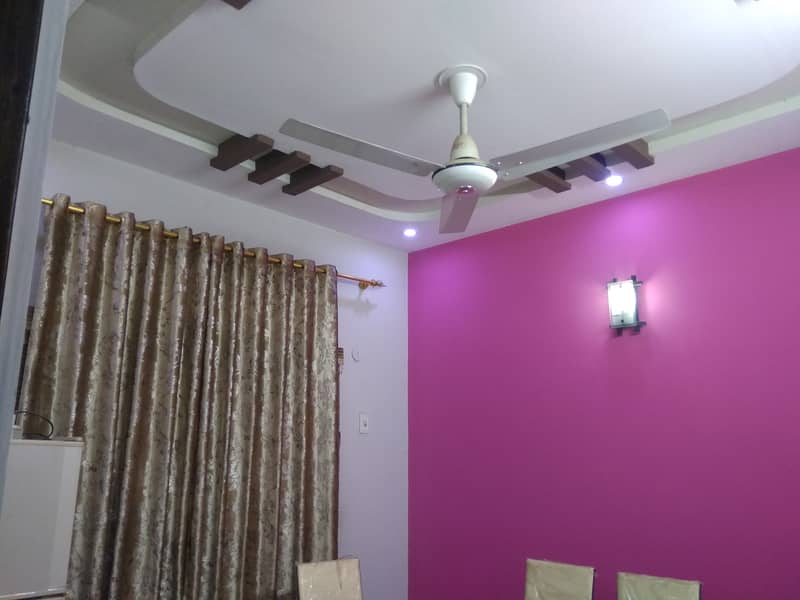 Urgent Sale 5 Rooms Apartment in Gulshan-e-Iqbal, Block-10 5