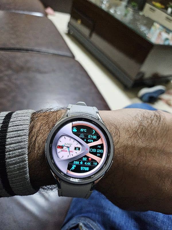 Samsung Galaxy watch 6 classic 47mm 3