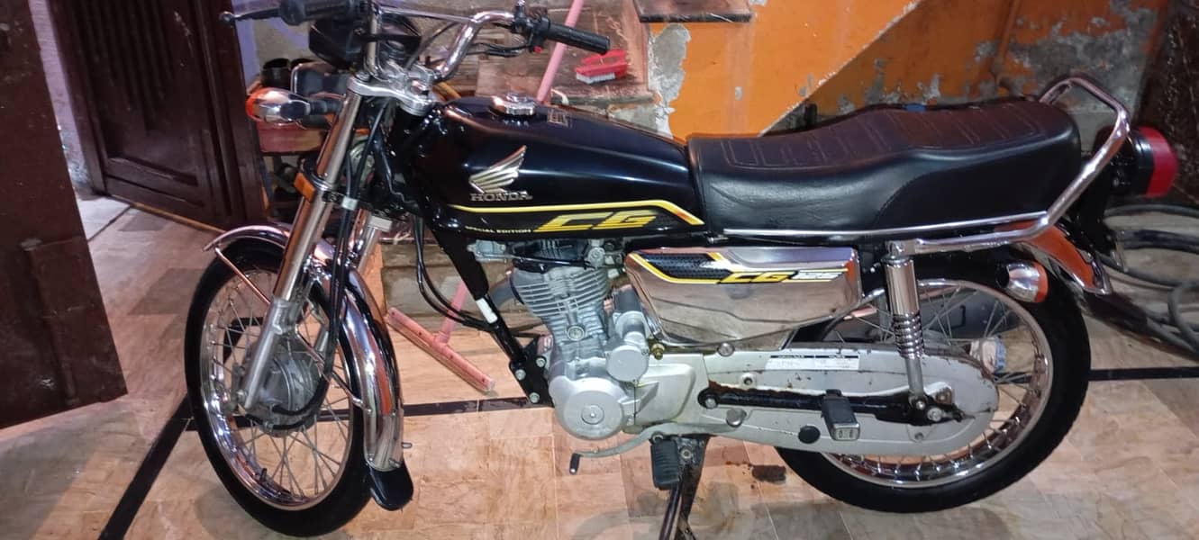 Honda CG 125 2022 5