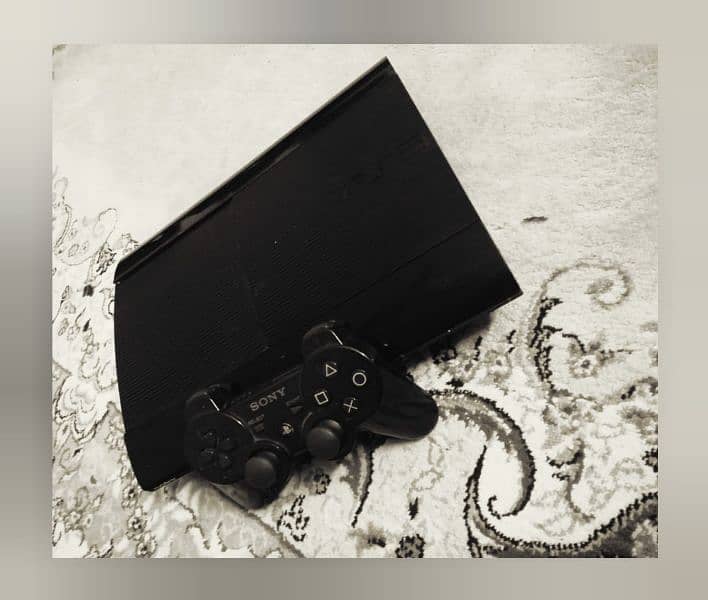 PS3 super slim jailbreak 500GB urgent sale 2