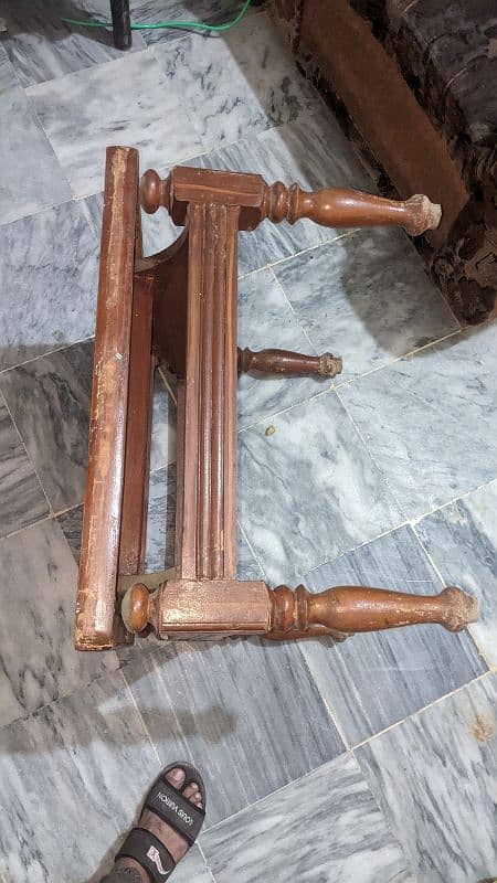 urgent sale wooden table 2