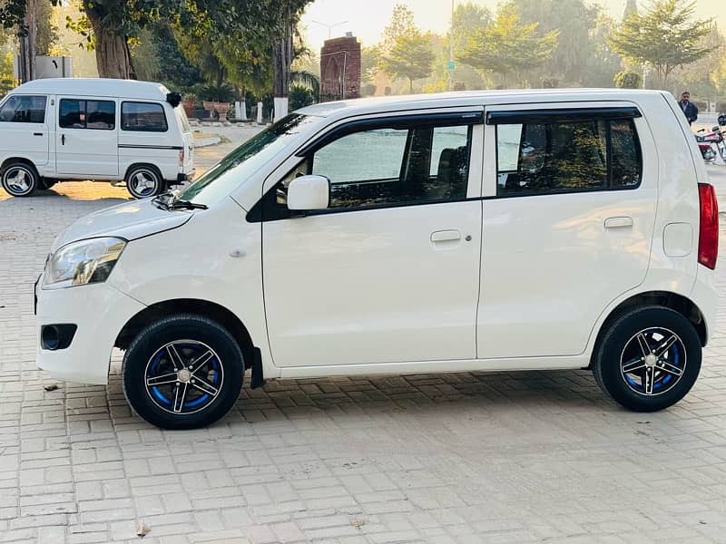 Suzuki Wagon R 2019 03479292152 6