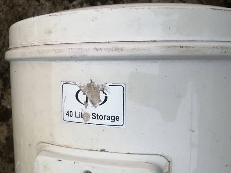 geyser 40 liter tank storage 2