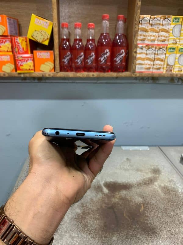 REALME 9I 6 + 128 BOX + ORIGINAL CHARGER 5