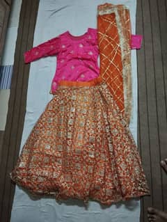 Mehndi Lehnga use only one time condition like new