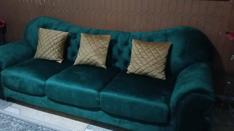 6 seater royal green velvet sofa set for sale 0