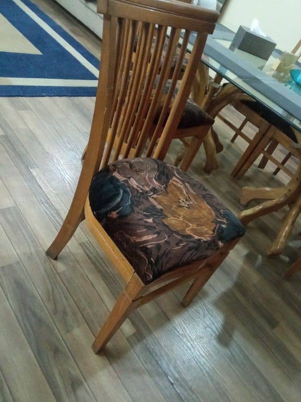 Dining table with 6 chairs 3