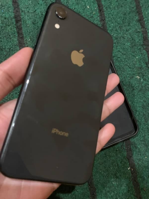 iphone xr 1