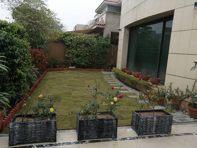 Kanal Beautiful House Available For Sale 0