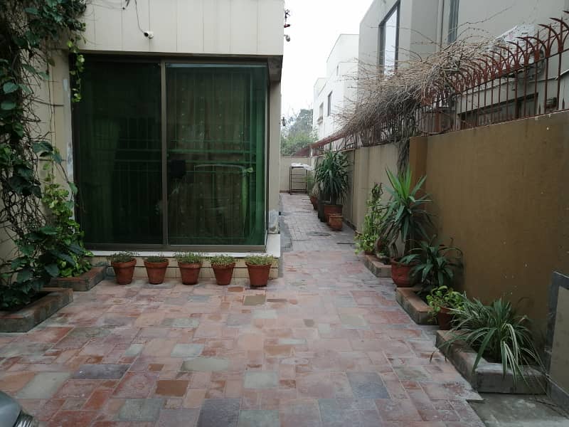 Kanal Beautiful House Available For Sale 2