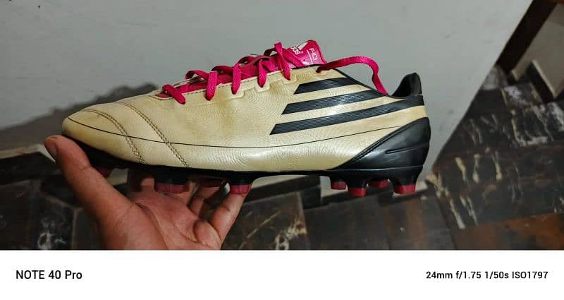 addidas original football shoes studs size 11.5 0