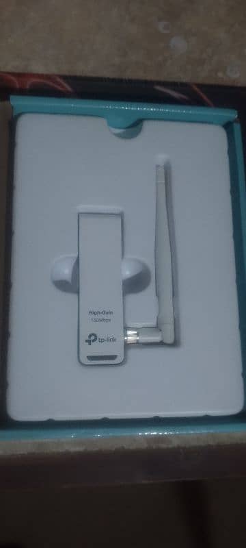 TP-Link Wifi Adapter Slightly Used With Box 1