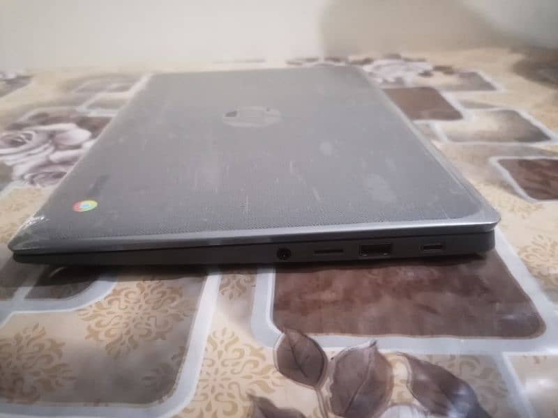 Latest HP Chromebook 4/16 Playstore supported Condition 10/10 2