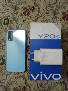 vivo y20s. 4/128