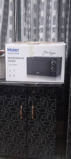 Haier Microwave oven