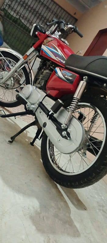 Honda 125 cc model 2014 urgent for sale 1