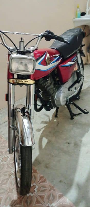 Honda 125 cc model 2014 urgent for sale 2