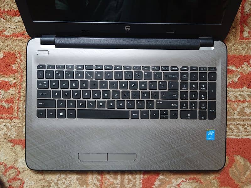 Hp Notebook Core i3 5th in A+ Condition with its Original Charger 2