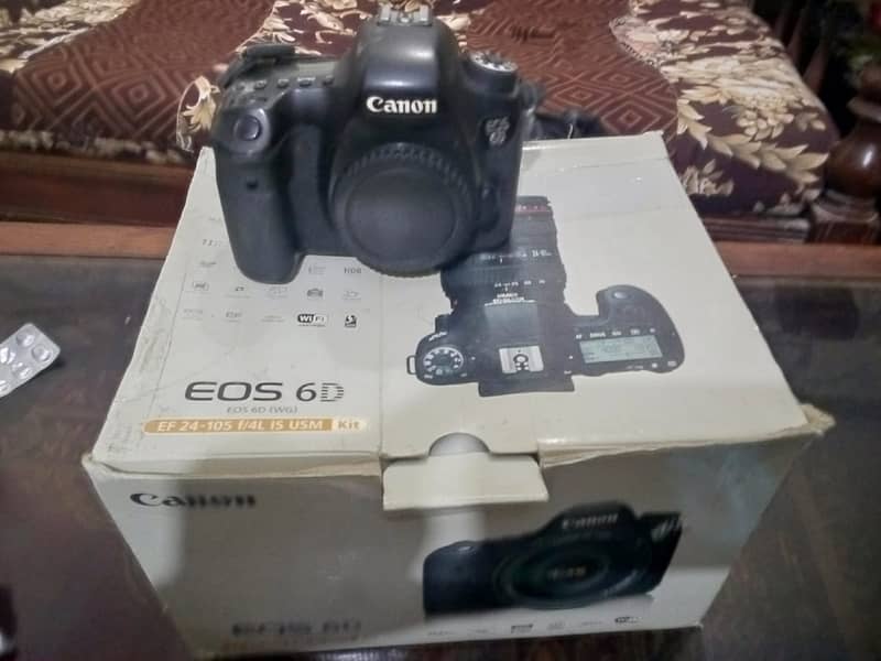 Canon D6 Camera with 24-70 Lens – Excellent Condition 0