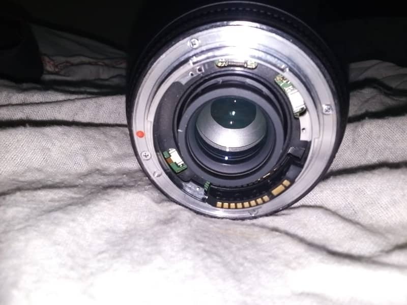 Canon D6 Camera with 24-70 Lens – Excellent Condition 18