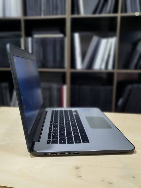 chrome book G4 2