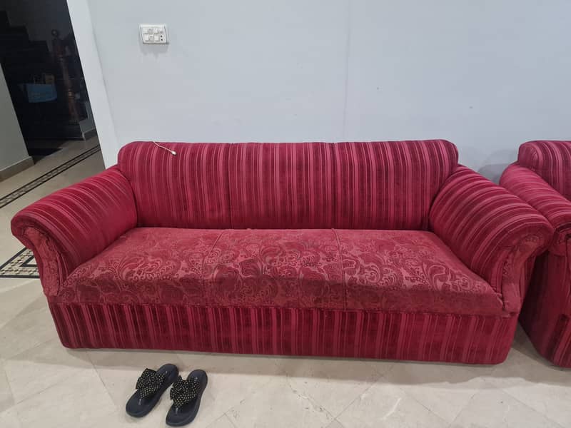 1- 3 seater and 2- 2 seater sofas for sale 0