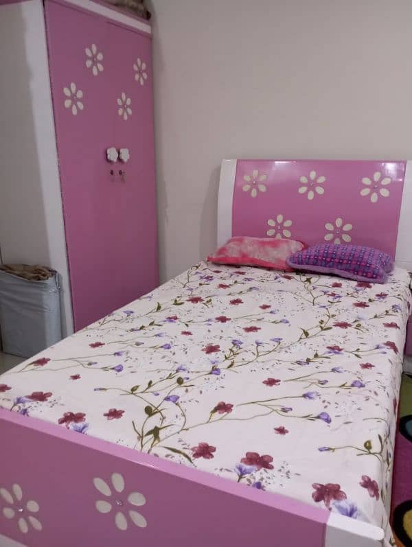 lasani wood bed room set 5