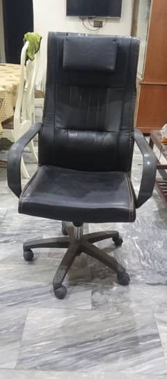 Executive office chair at a very reasonable price