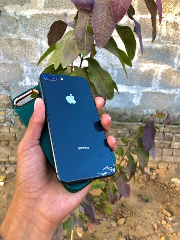 iPhone 8 plus for sale(03120479081) 2