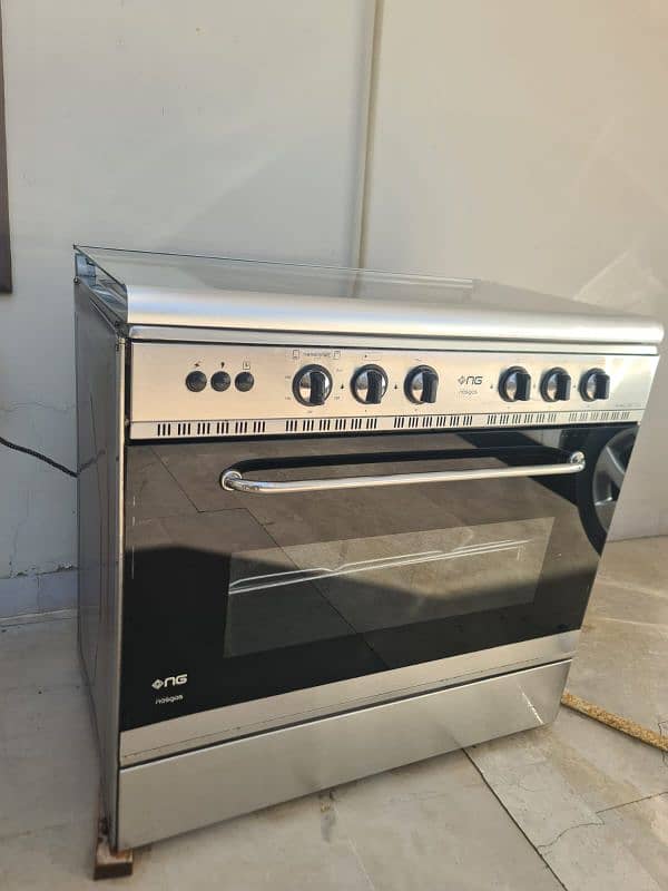 Nasgas Cooking range Excellent condition 2