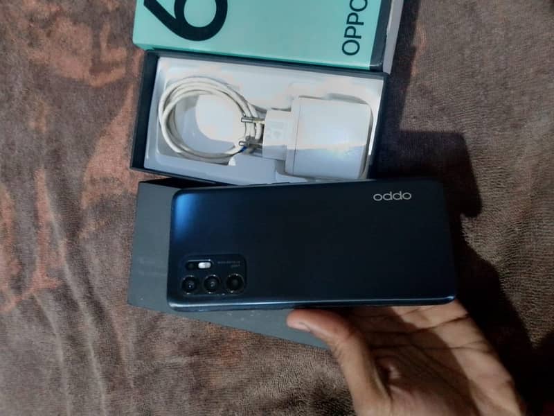 OPPO Reno 6 with box and charger 0