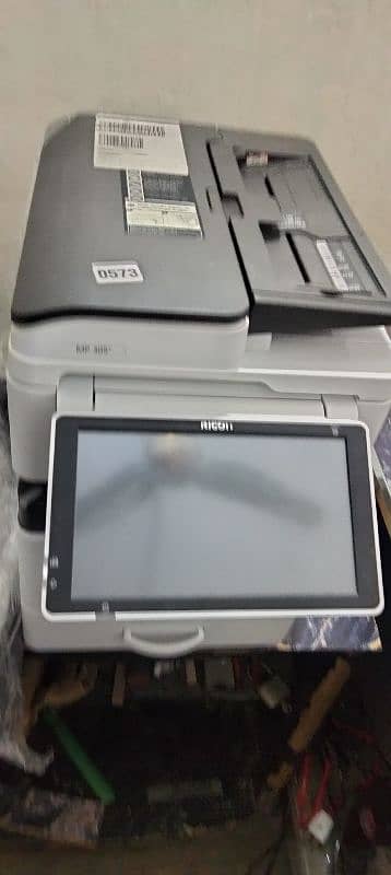 Ricoh MP 305 + SPF 4