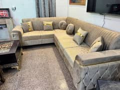 L shape corner 6 seater sofa set 2 months used