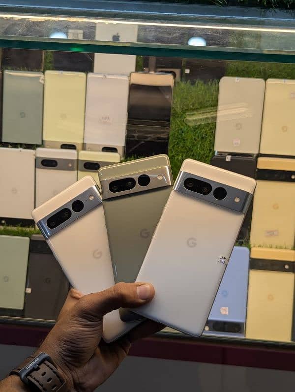 Google pixel All device available camera phone bhtreen price 0