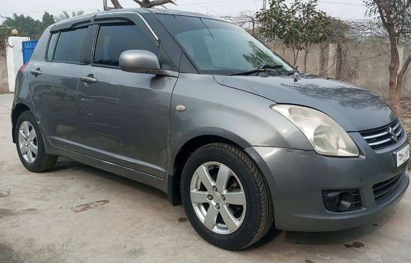 Suzuki Swift 2012 1