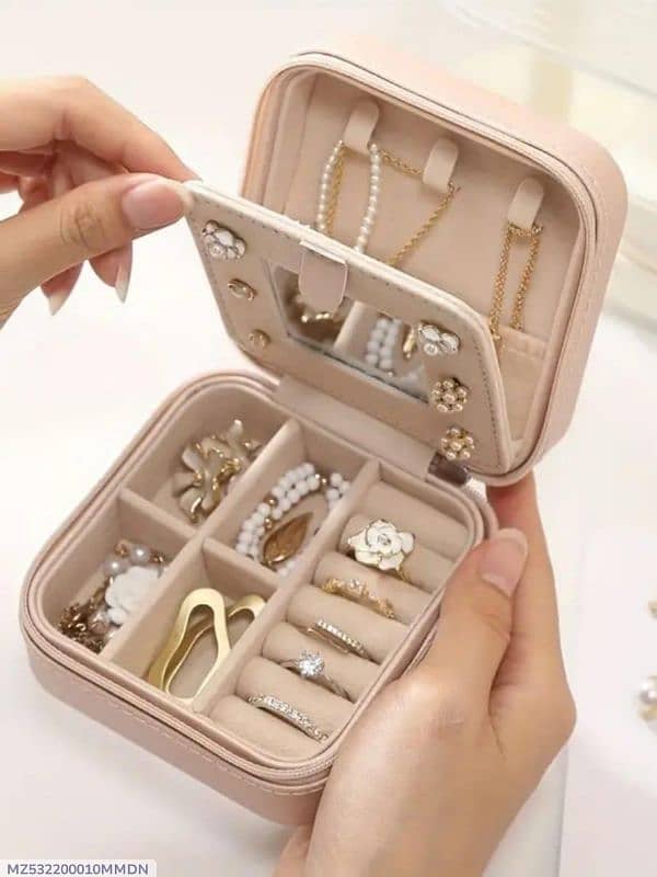 Jewelry organizer box 0