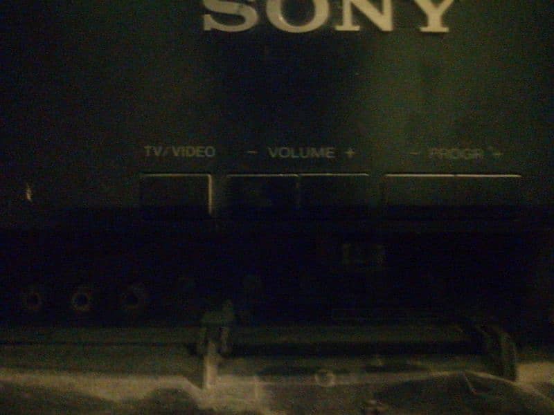 SONY TV FOR SALE 4