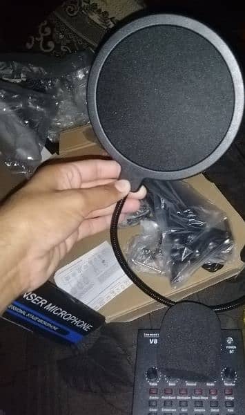 Microphone Condenser BM 800 (with V8 SoundCard) 4