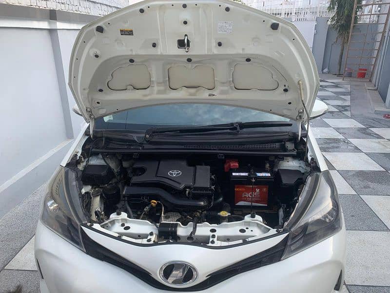 Toyota Vitz 2014 15