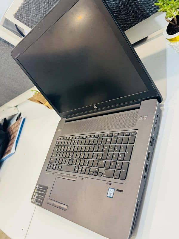 HP ZBook 1