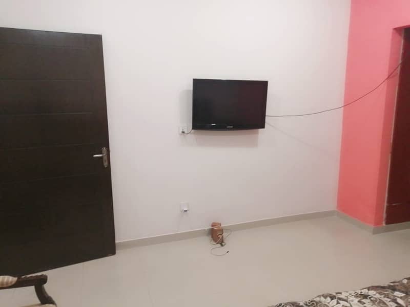 One bed full furnished flat for rent in phase 5 bahria town Rawalpindi 2