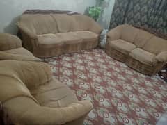 7 seater Sofa Set urgent sale in good condition