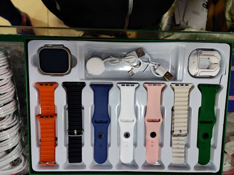 ultra watch box pack 10%10 condition for sale 1