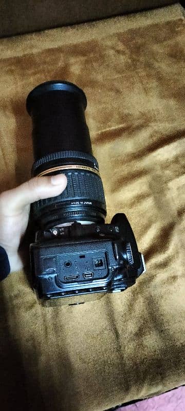 Dslr nikon d90 with18_250mm lens 6