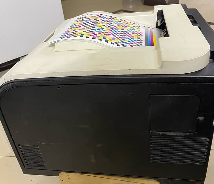 HP LaserJet Pro 400 color Printer M451dn 8