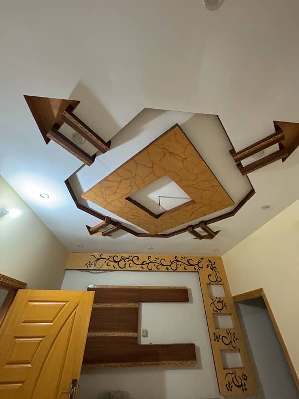 5.25 marla (3 story) luxury house for sale in Haji pura 7