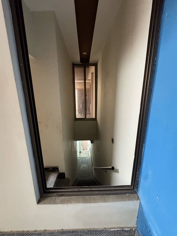 5.25 marla (3 story) luxury house for sale in Haji pura 12