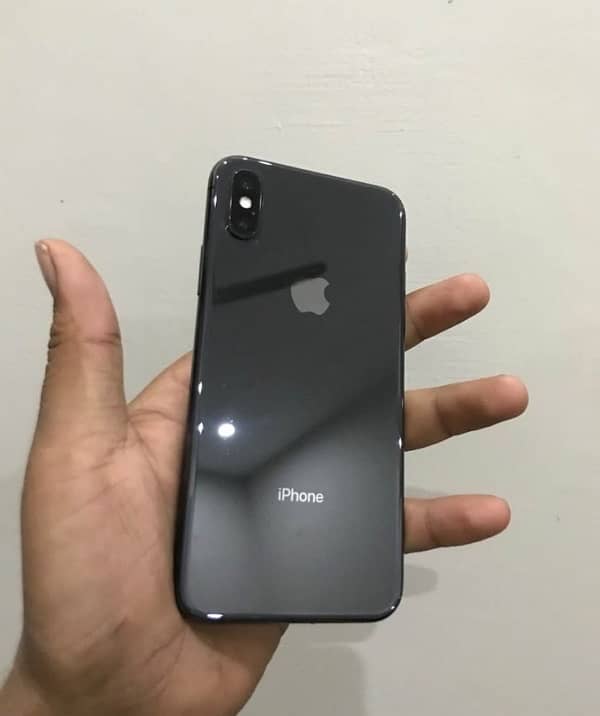 iPhone xs 3