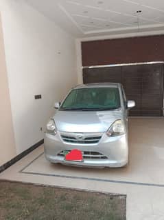 Daihatsu Mira 2016